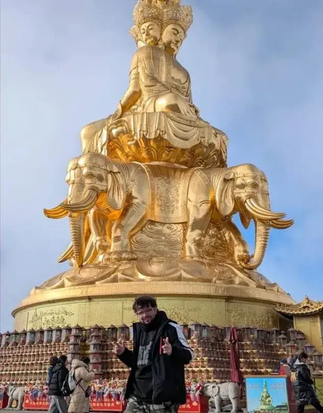 Rubén — Discover Sichuan